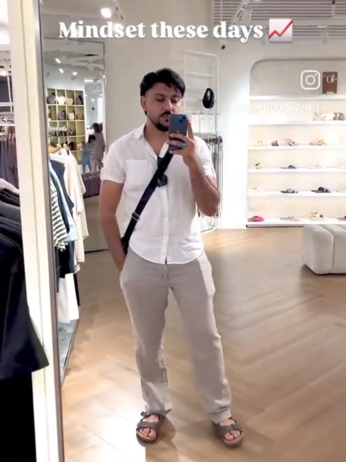 @Sherry maan🦅