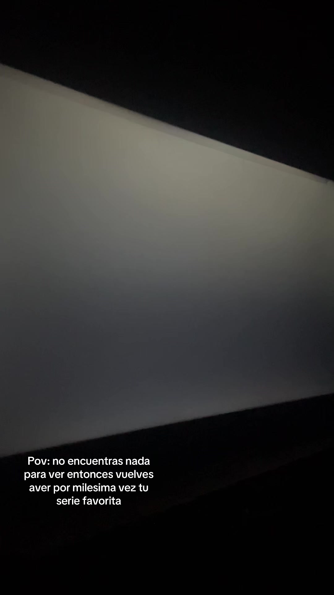 @𝒩