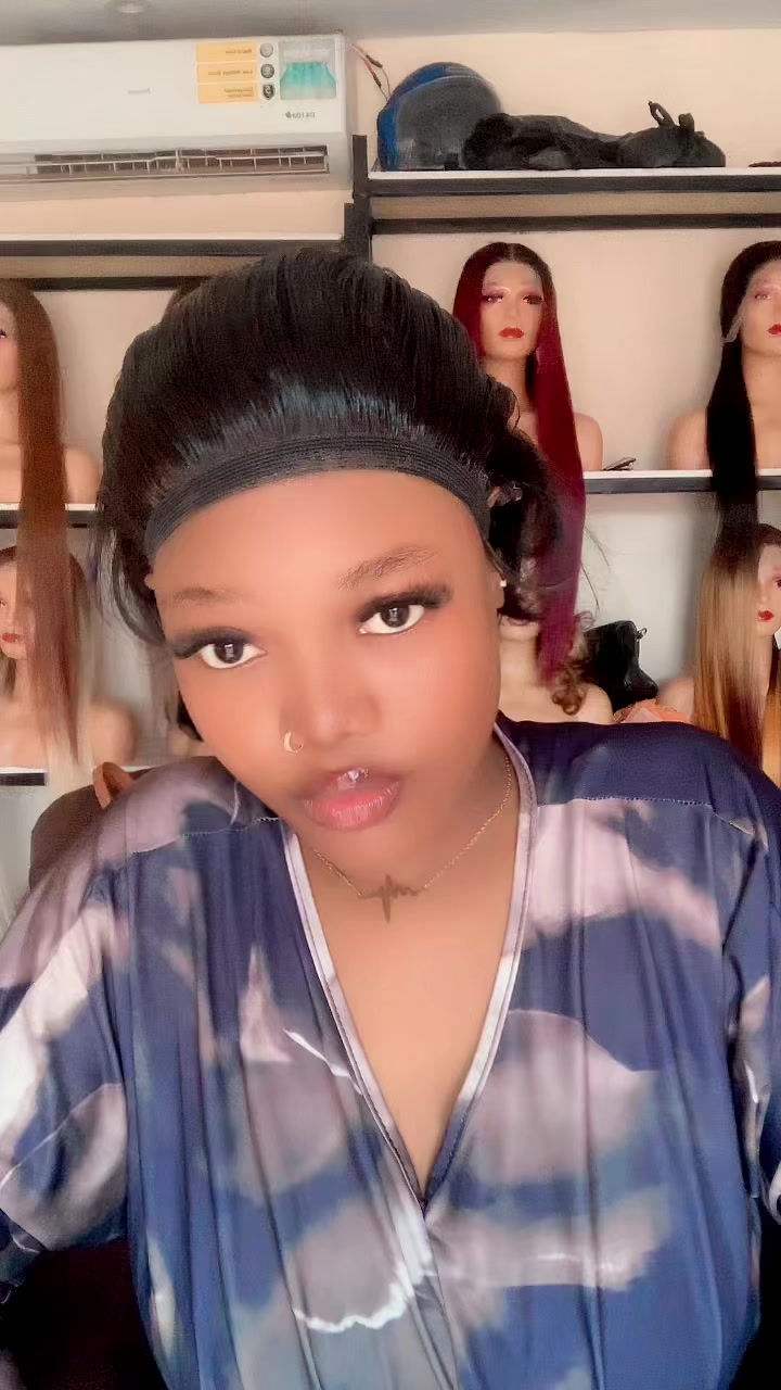 @(QUEEN of the QUEENS ๐๐๐ฌ๐ญ)