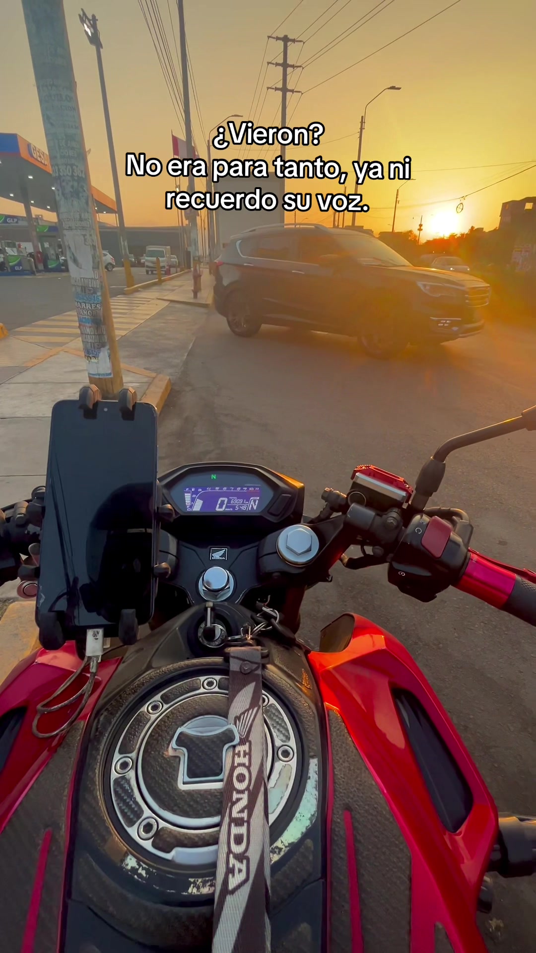 @D A N I E L 🏍️