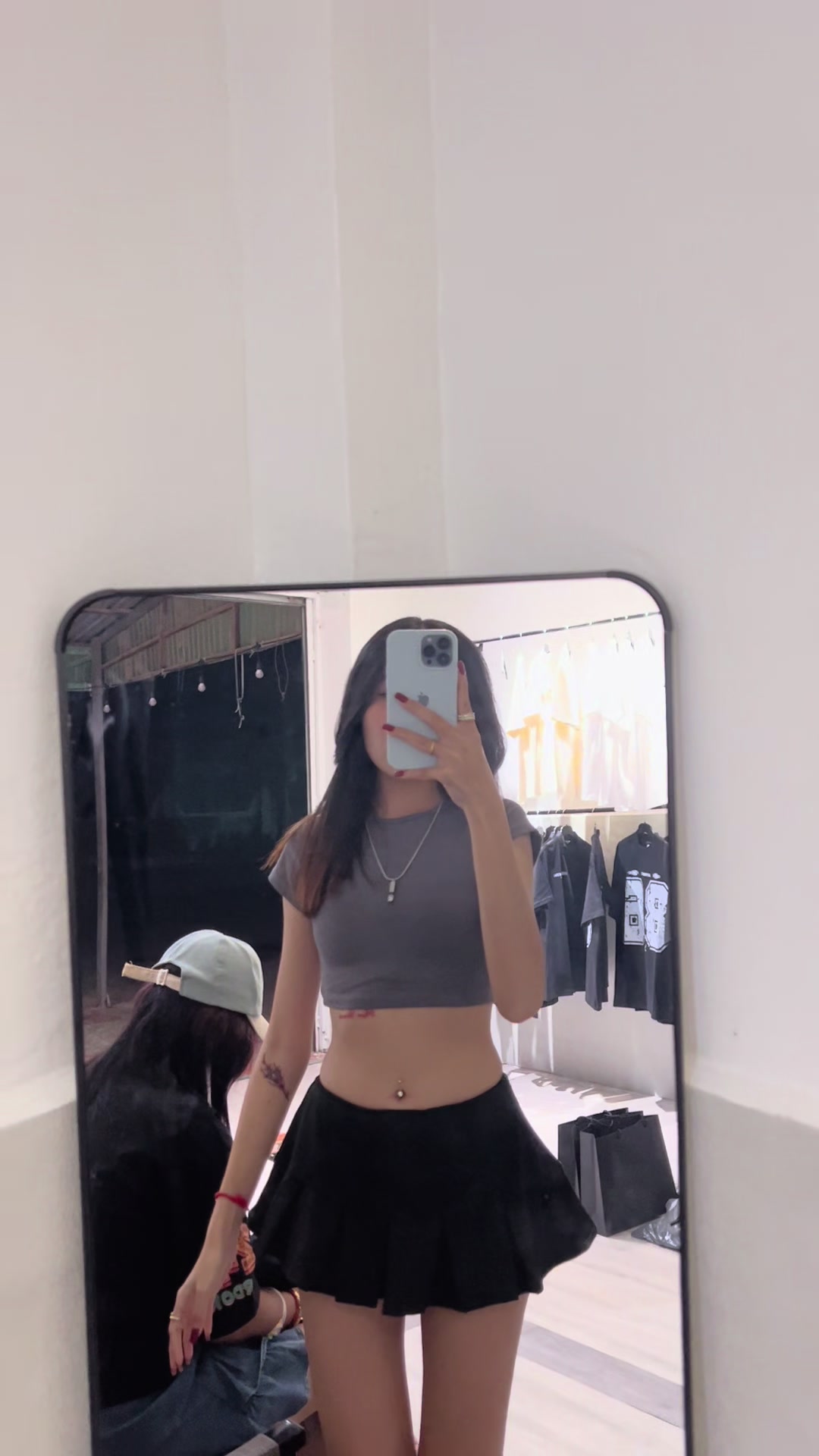 @MOEW