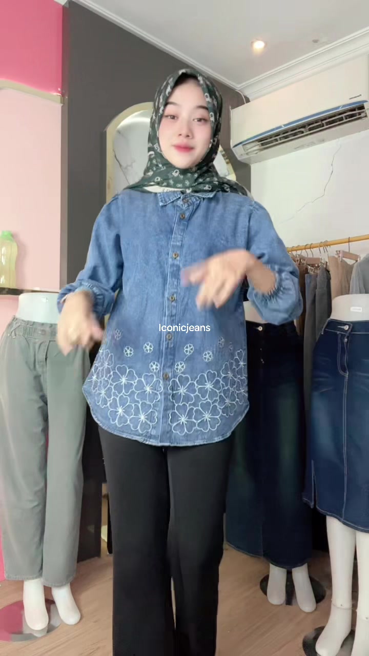 @iconic jeans