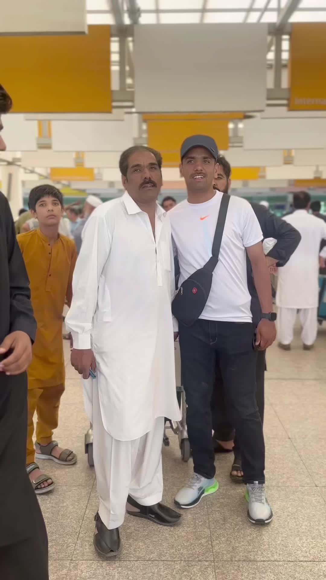 @ツH么FEEZやصنم🇵🇰