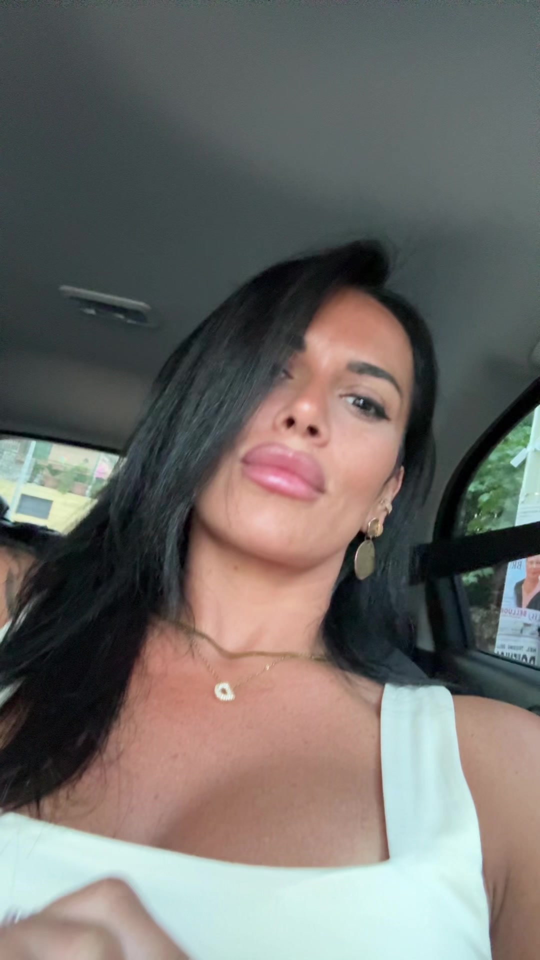@Daniela Dany♉