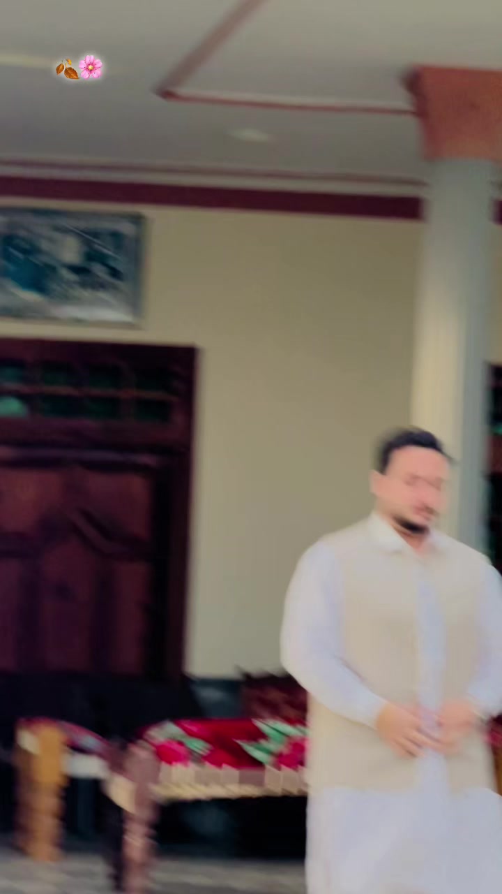 @𝐀𝐡𝐦𝐚𝐃 𝐁𝐚𝐂𝐡𝐚👊🏻