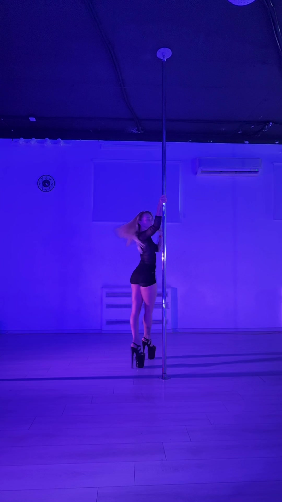 @annutaya
