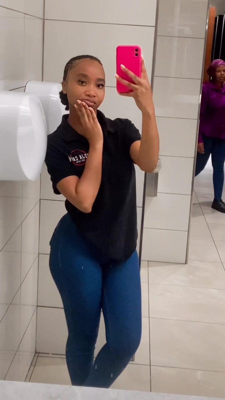 @zee dlamini🫧
