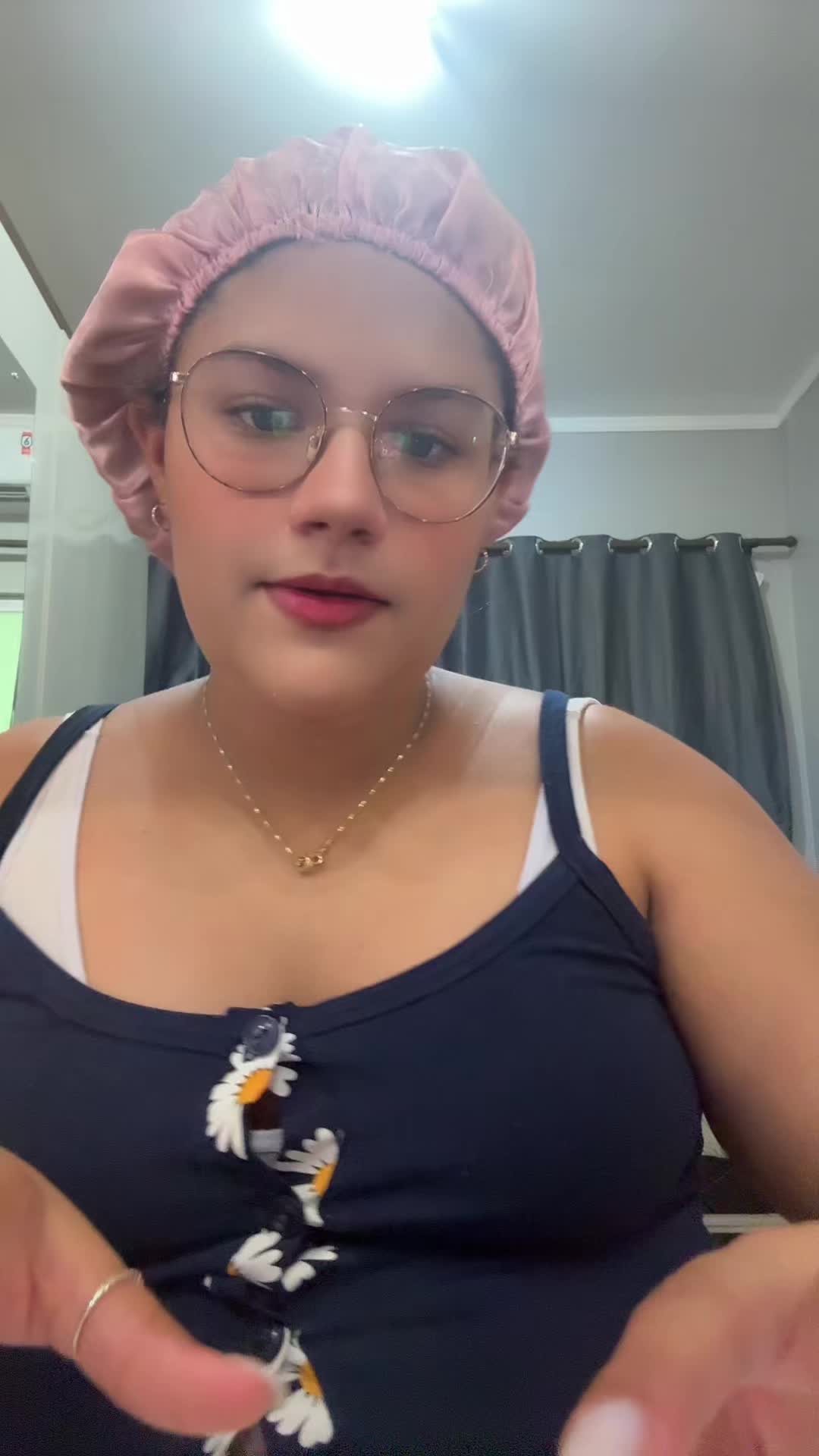 @Vivi🦋🎀