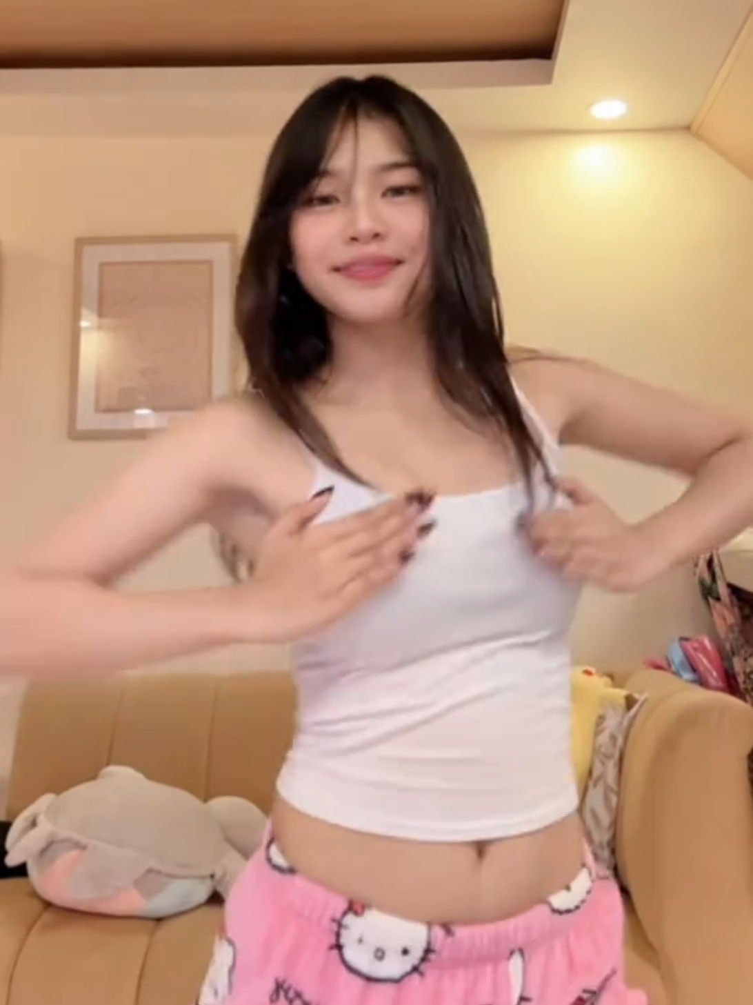 @CuteSexyVids