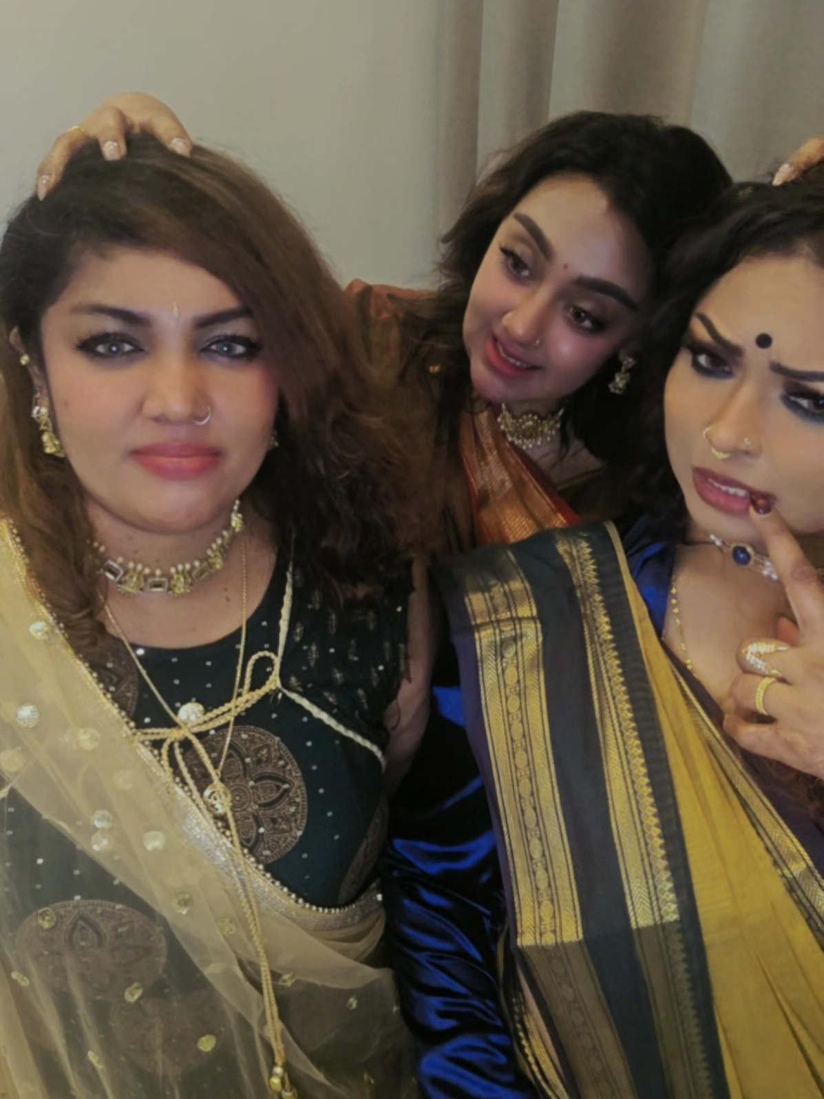 @Yamztamizh