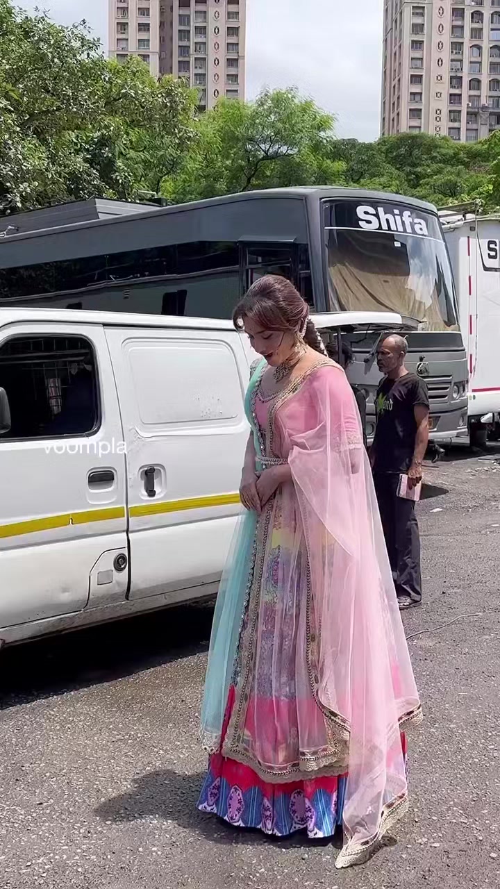 @khan🥰