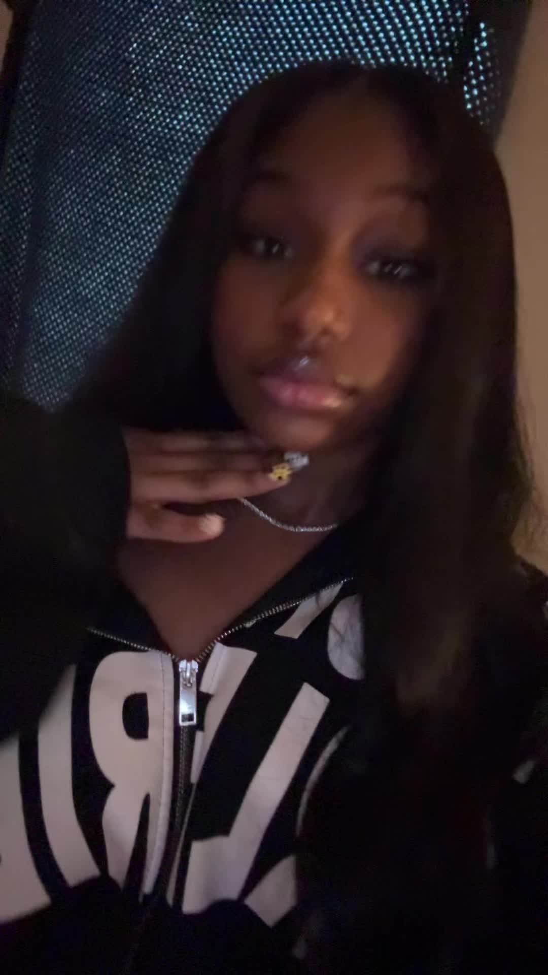 @tootiewidthefatbootie