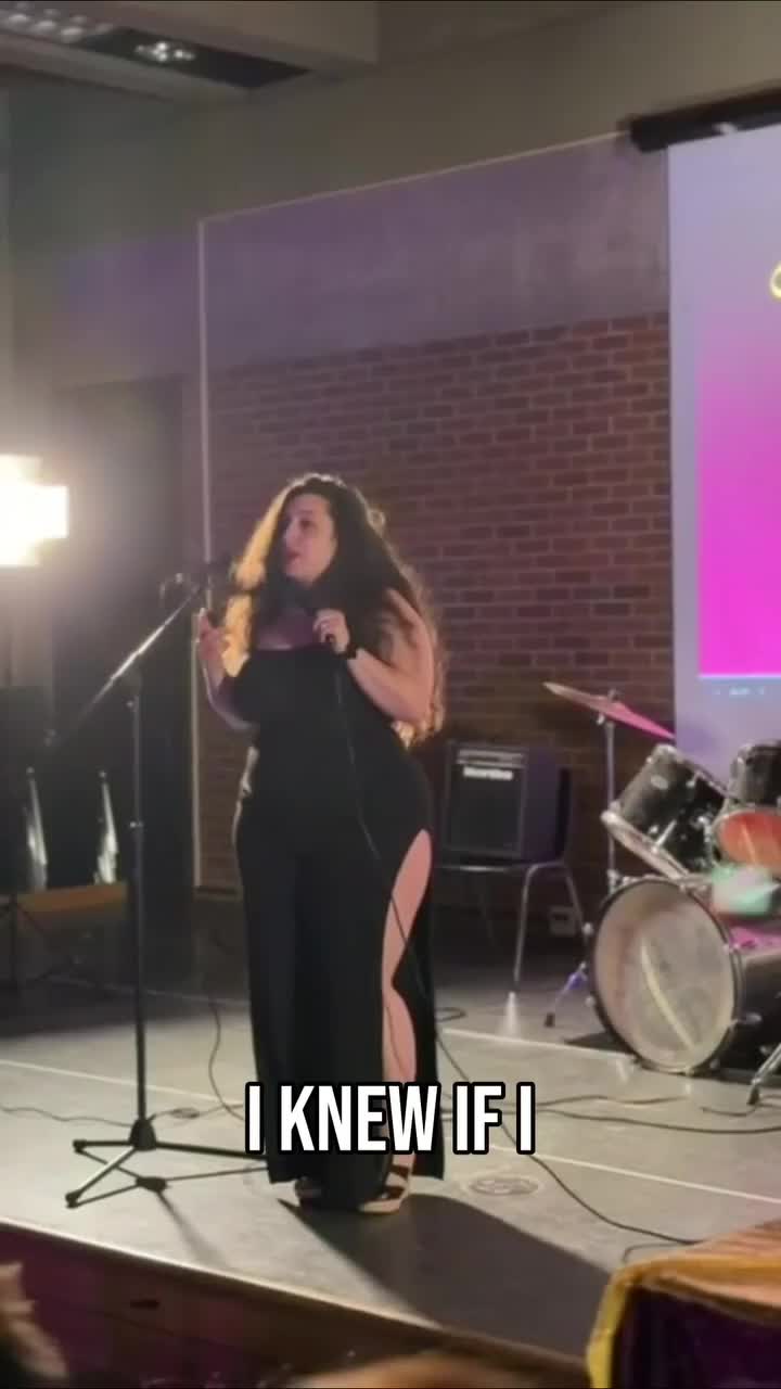 @Hannah 🇨🇦 I connect people