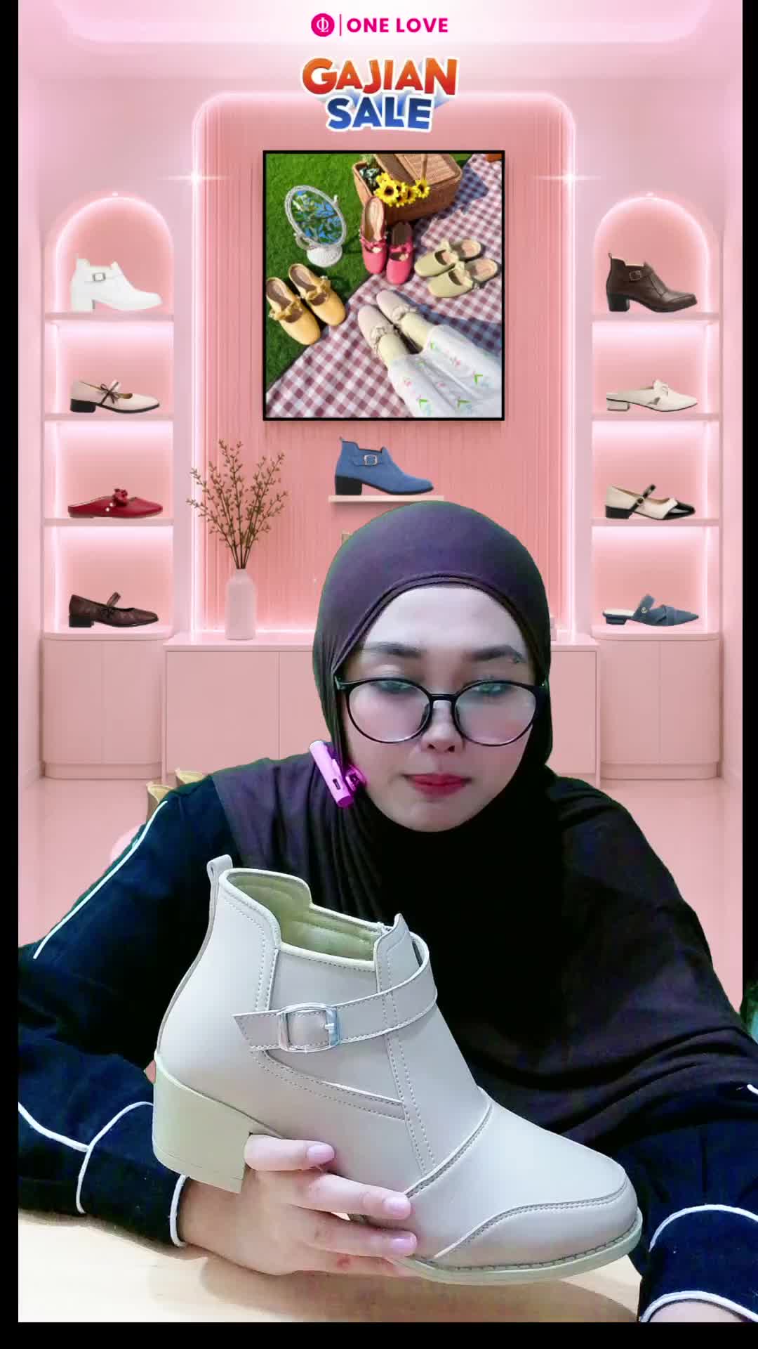 @One Love Women Shoes