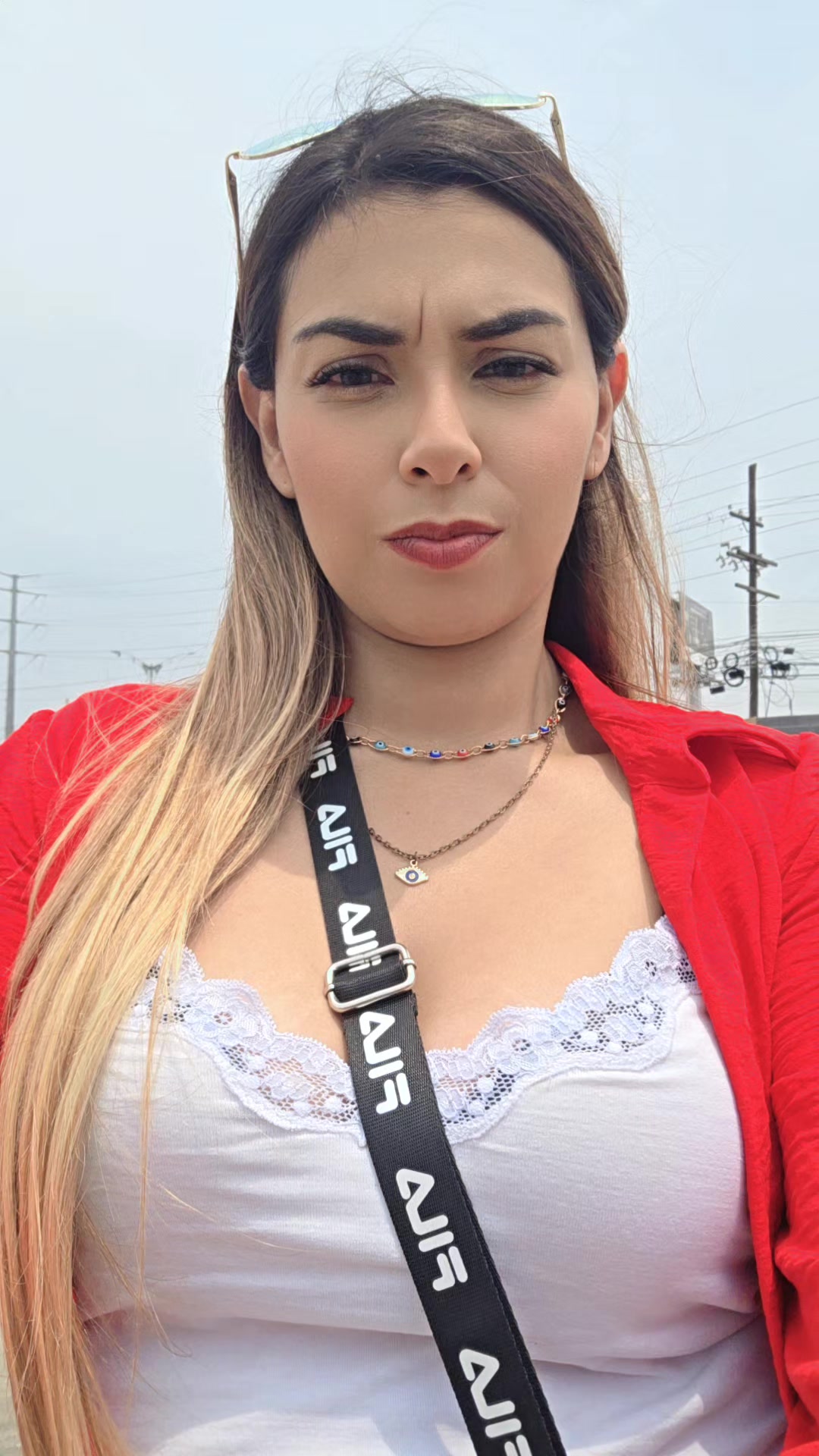 @Yajaira Salazar