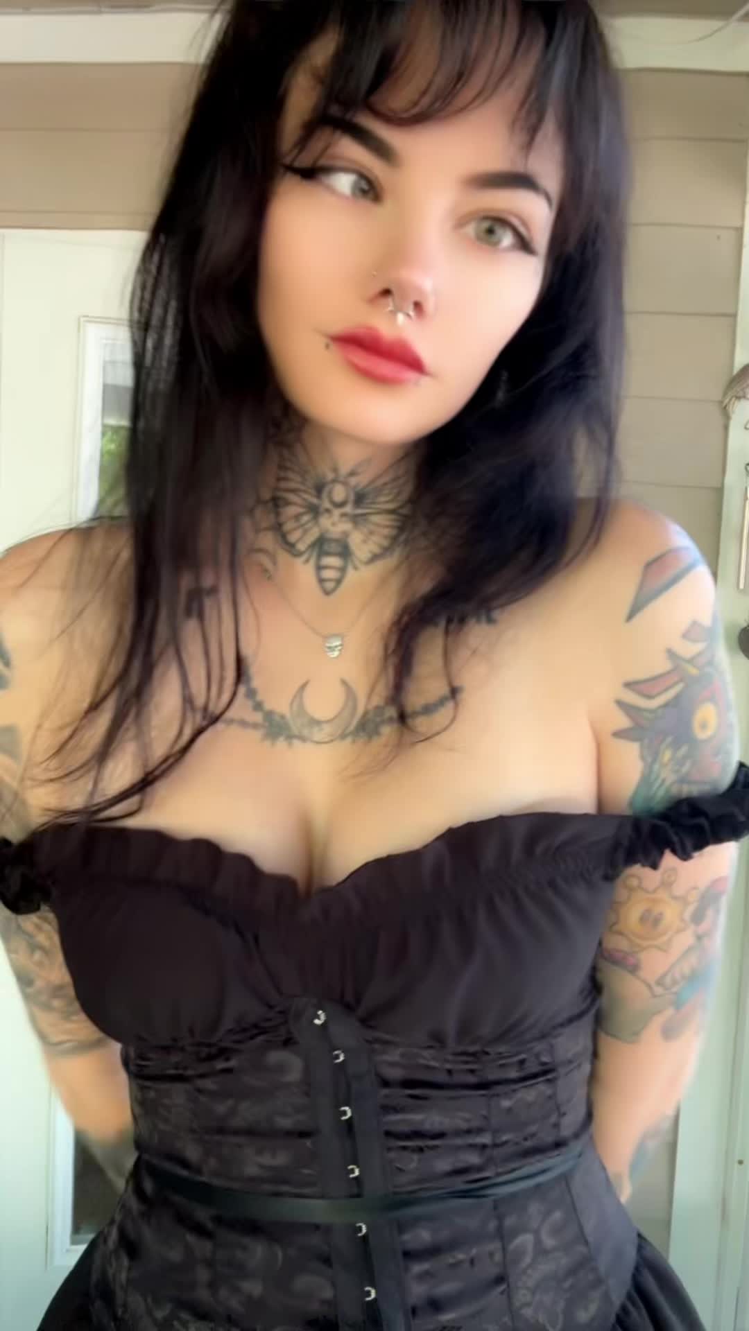@Skylar Rayne