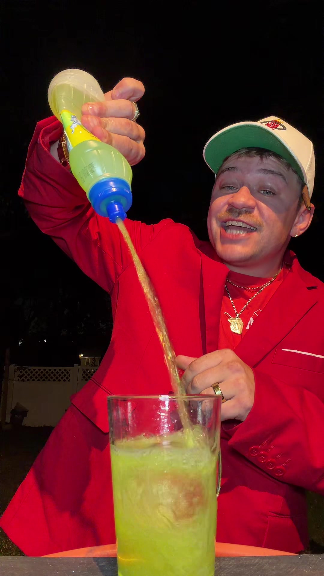 @🧃JonnySips_2.0🧃