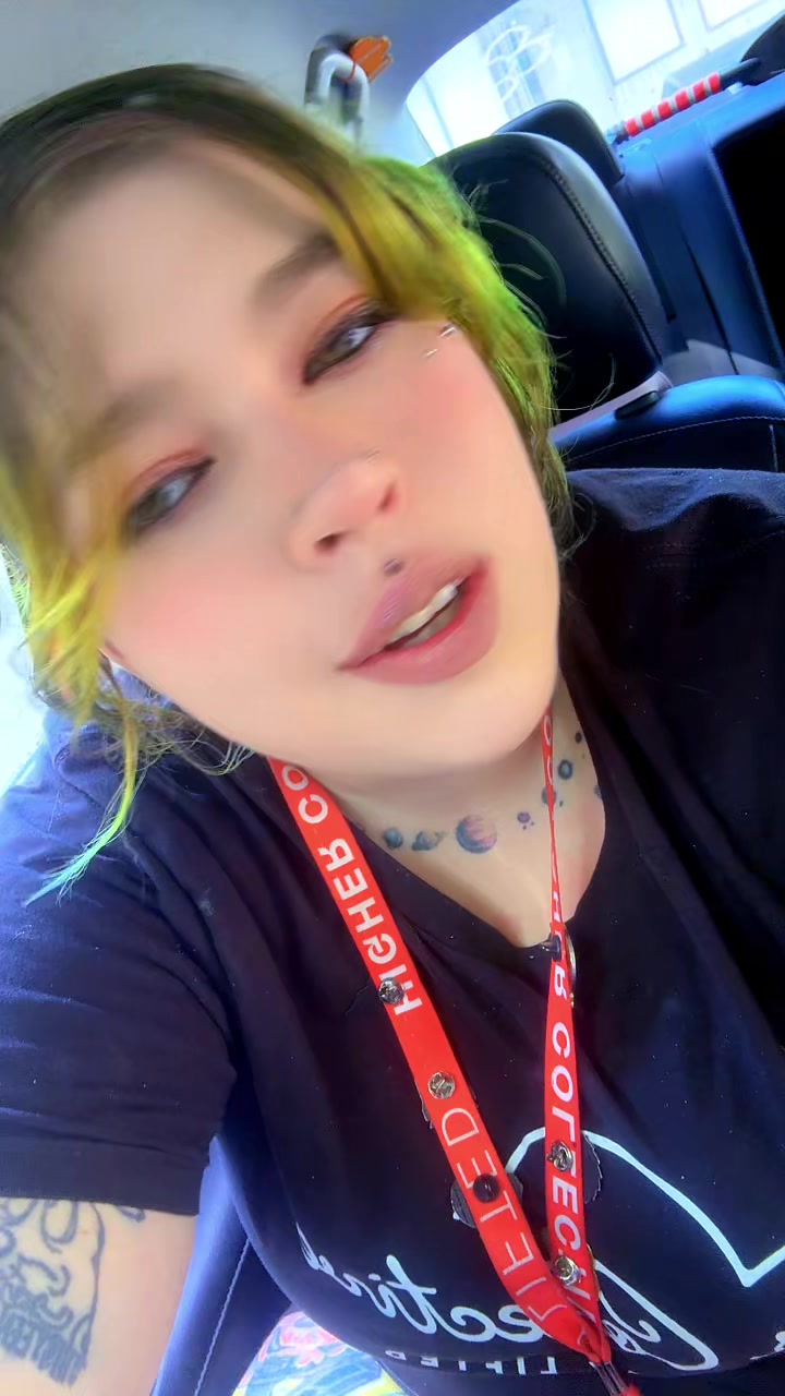 @TheBabyBunny