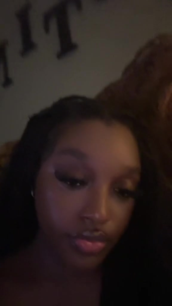 @destinee