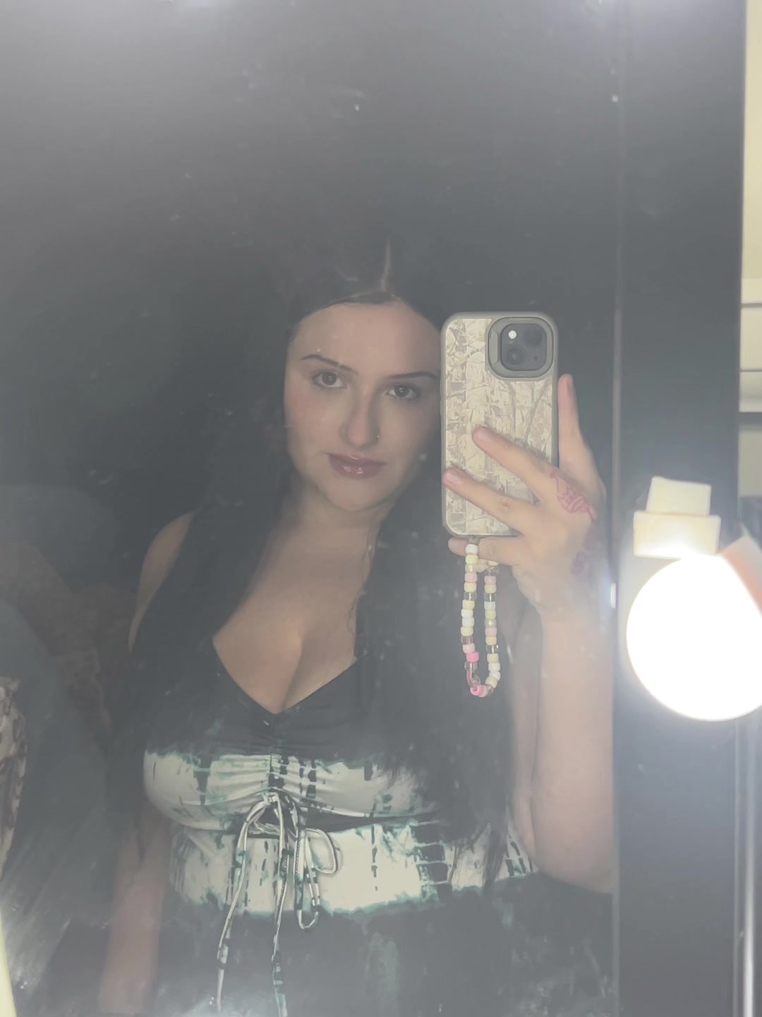 @Isabella