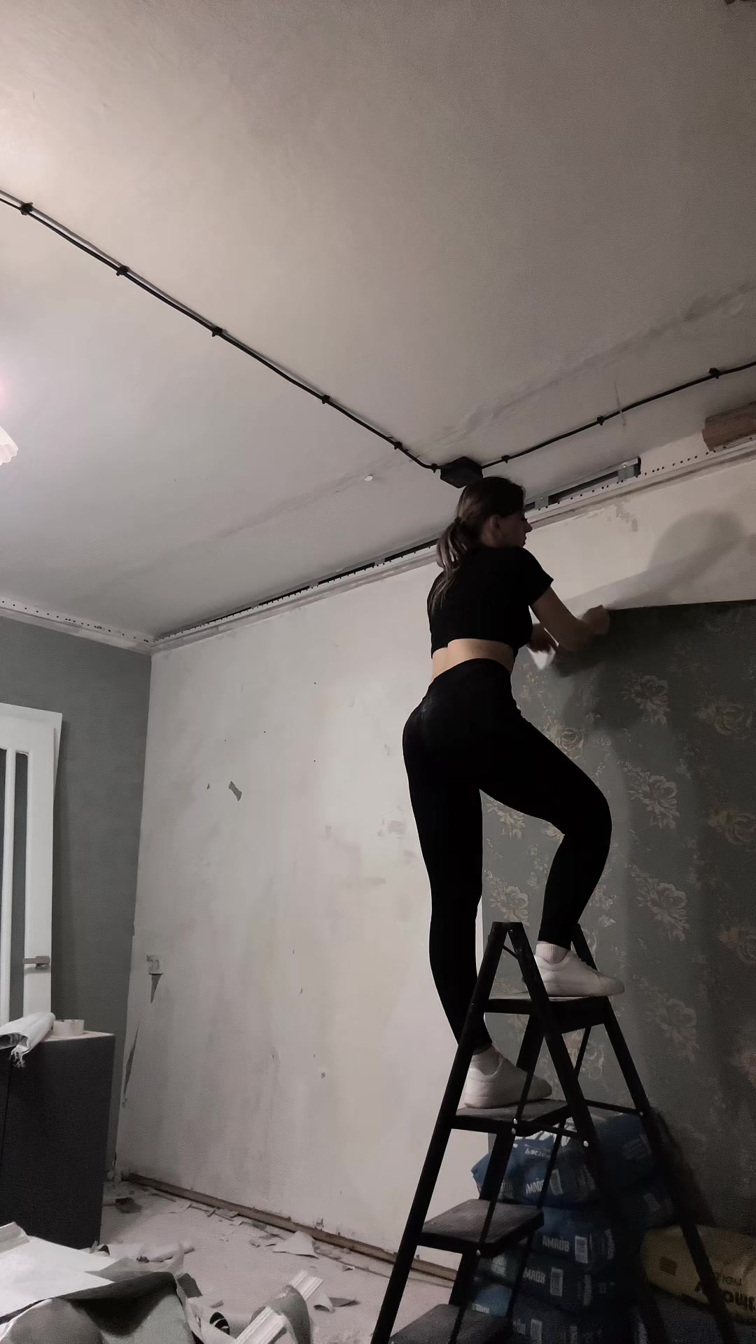 @v.m_882