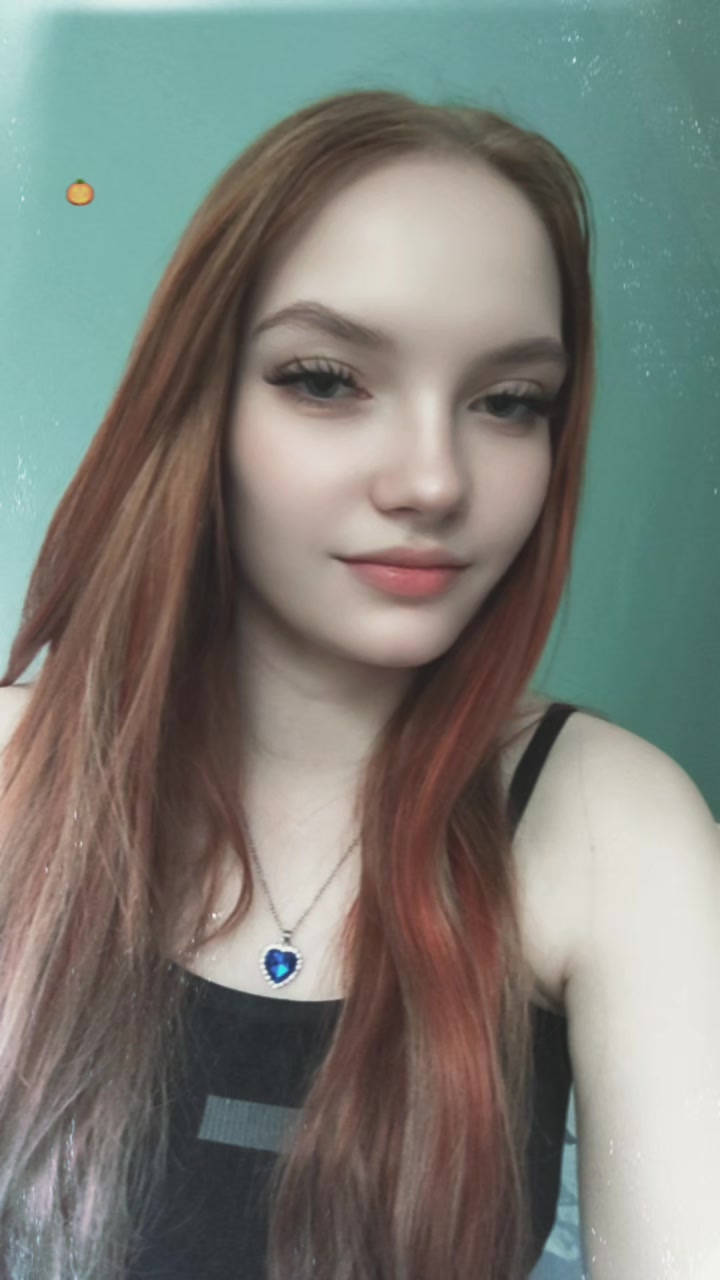 @лисёнок 😈