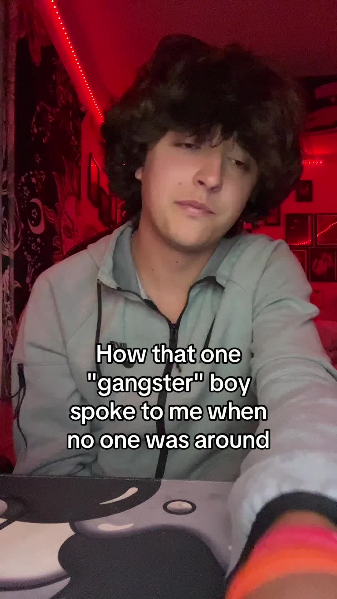 @T