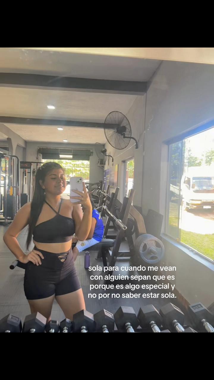@Lisset🍒