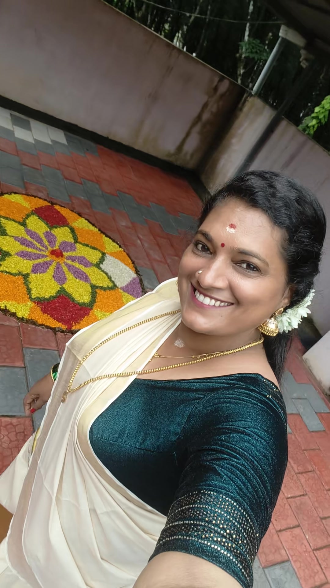 @Bindu Shiras