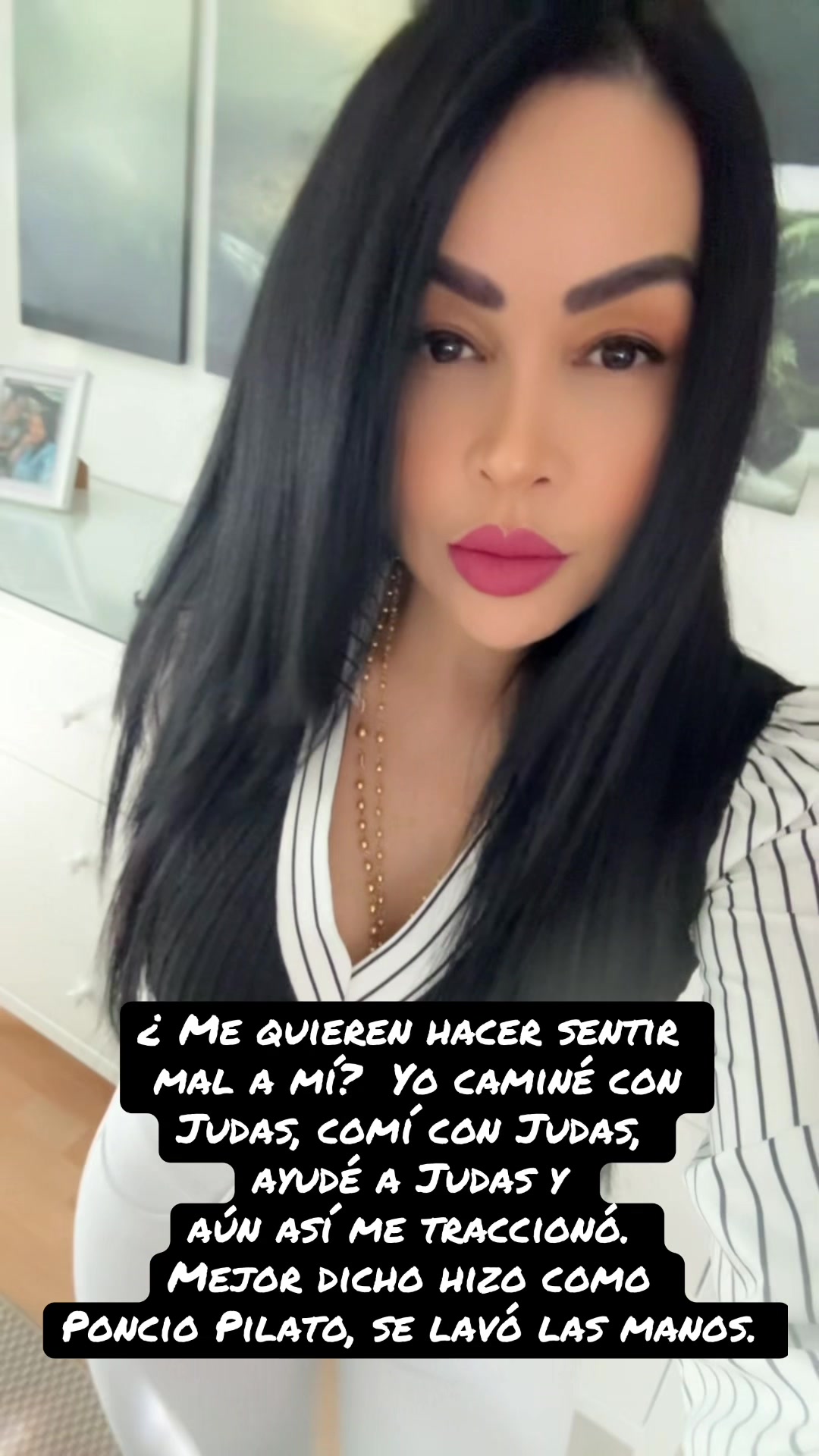 @esterhernandez