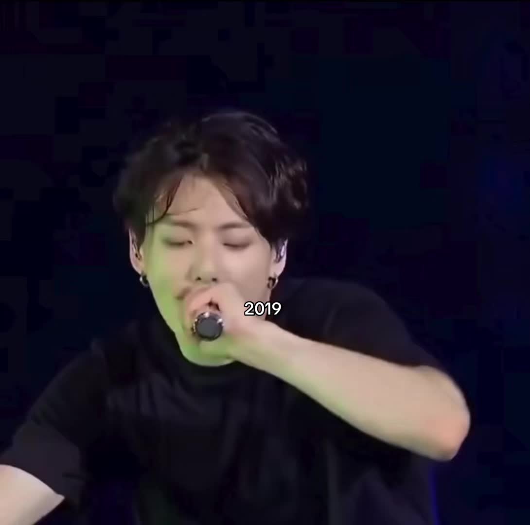 @Taetae⁷🍉 ⊙⊝⊜