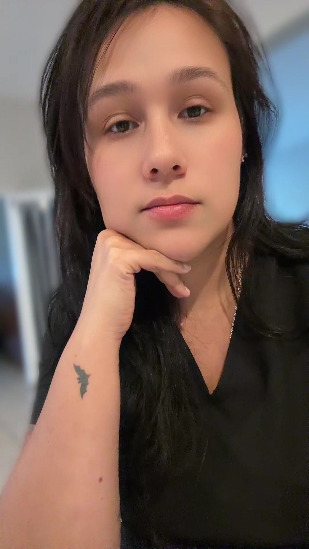 @L_O_V_E_Y 💕
