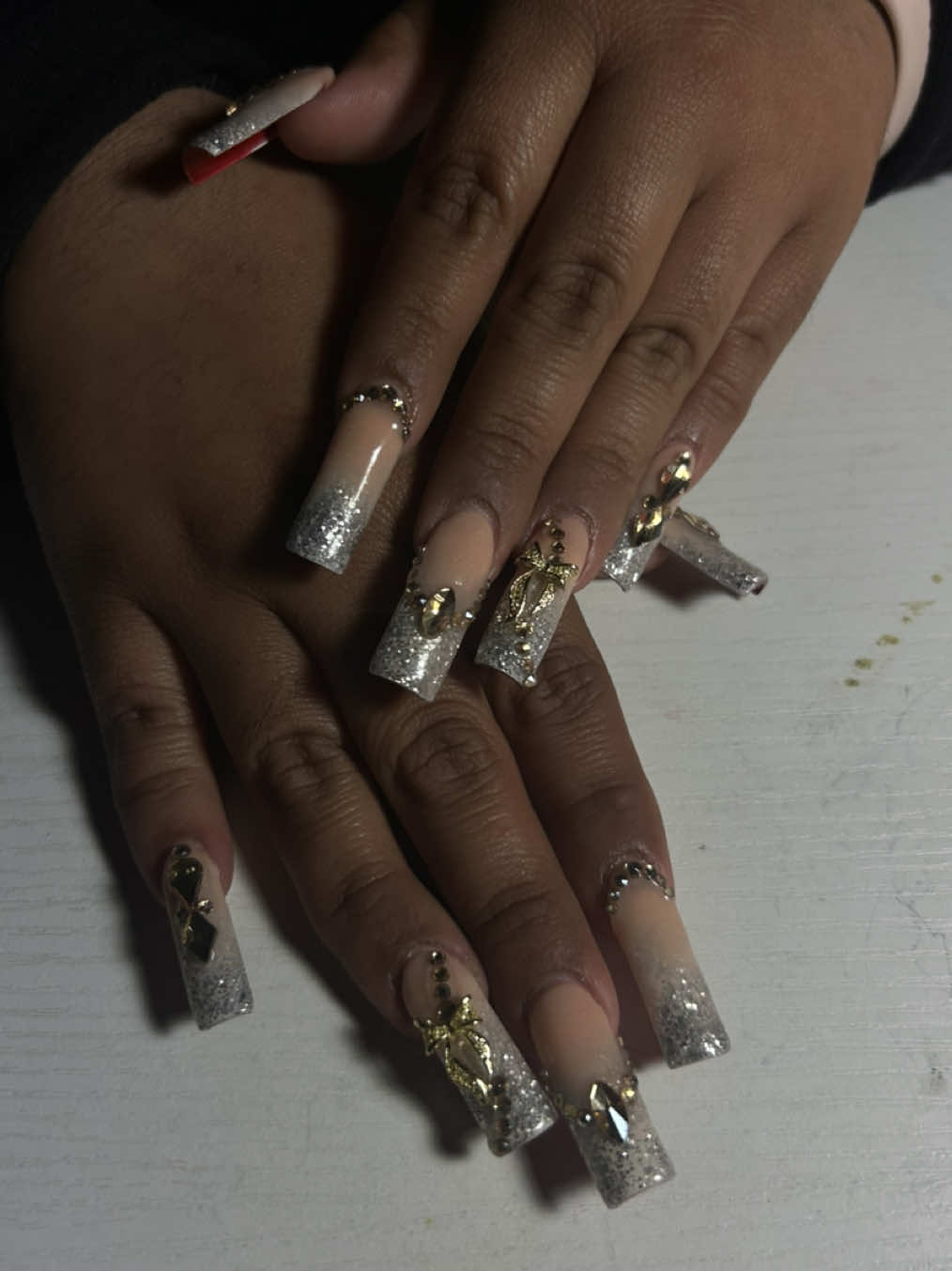 @nail.zbyanii