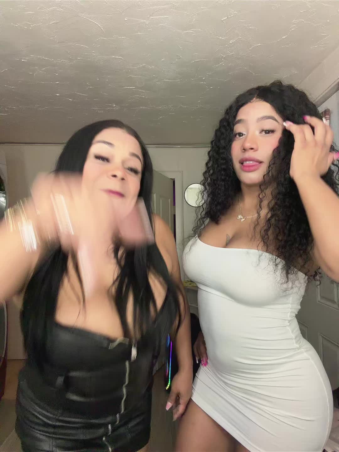 @Yailinbby