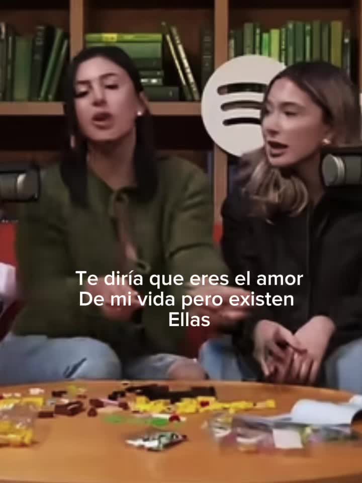 @dafnne ☻