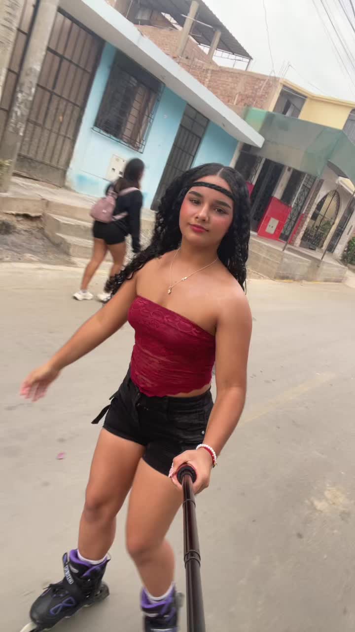@ℬ𝓪𝒹𝒢𝒾𝓇𝓁 🎀🩷.