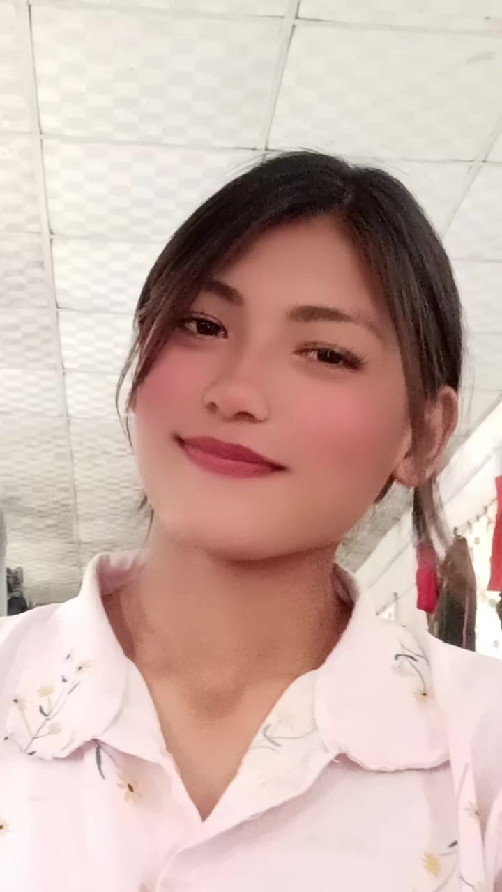 @✨Miss.Dimple💫