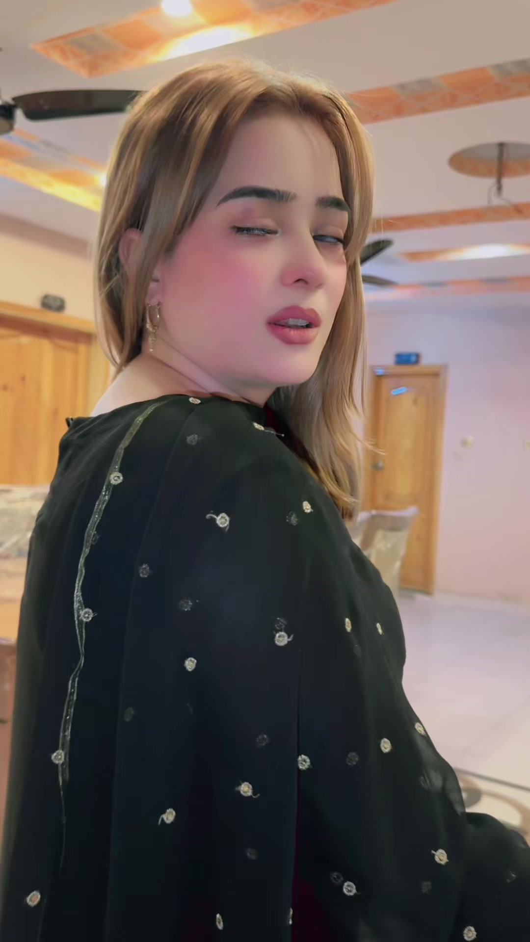 @MissWow