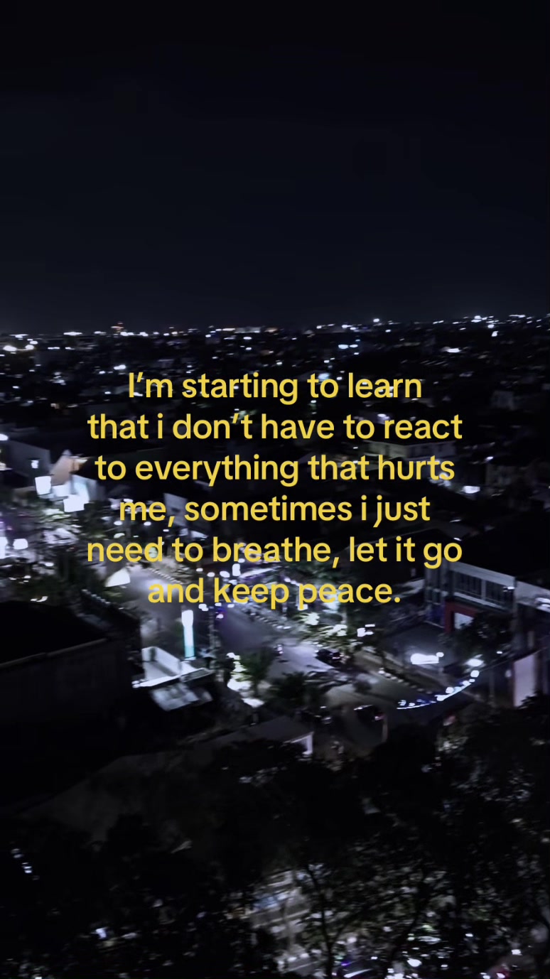 @𝓙.