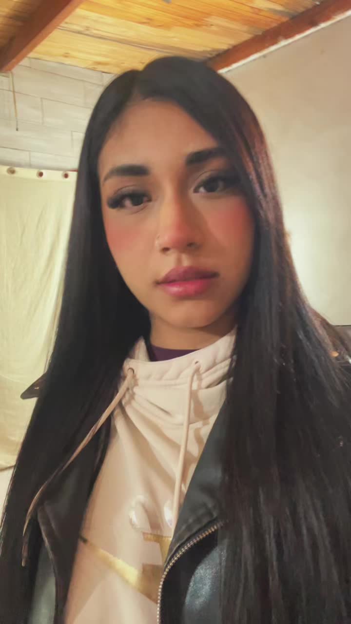 @Morenahiara