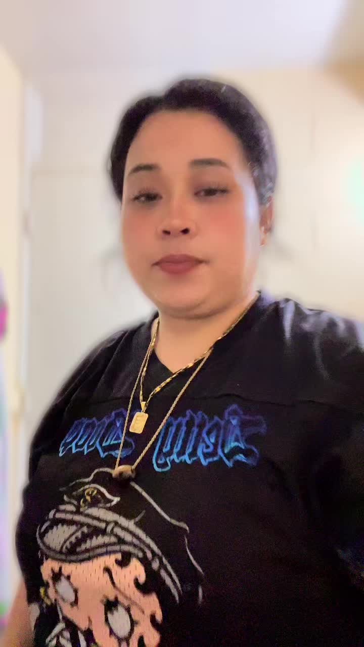 @3N3NiA &Oslash;2ViChii&spades;️