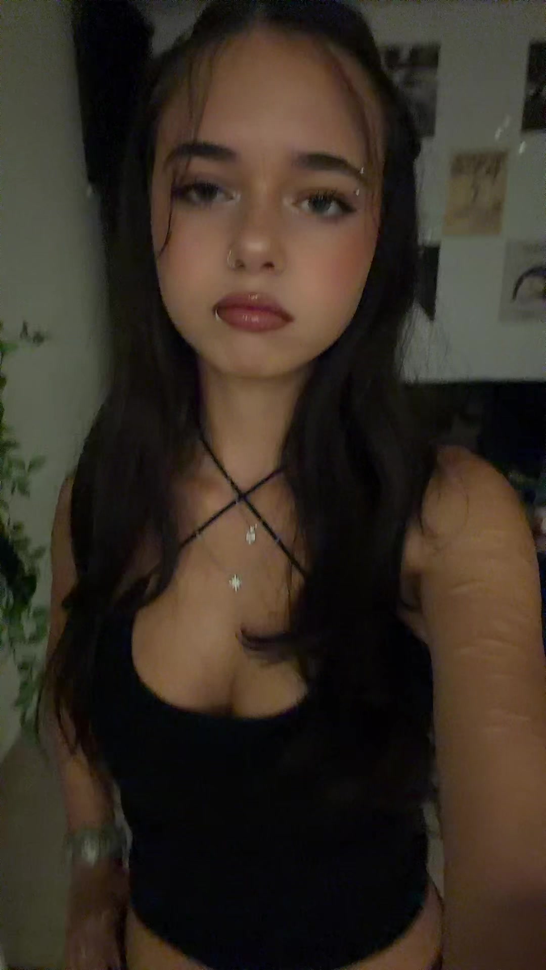 @hila๐