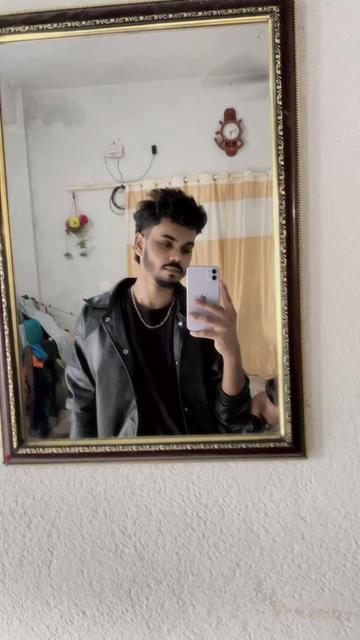 @Lukeshraj💕