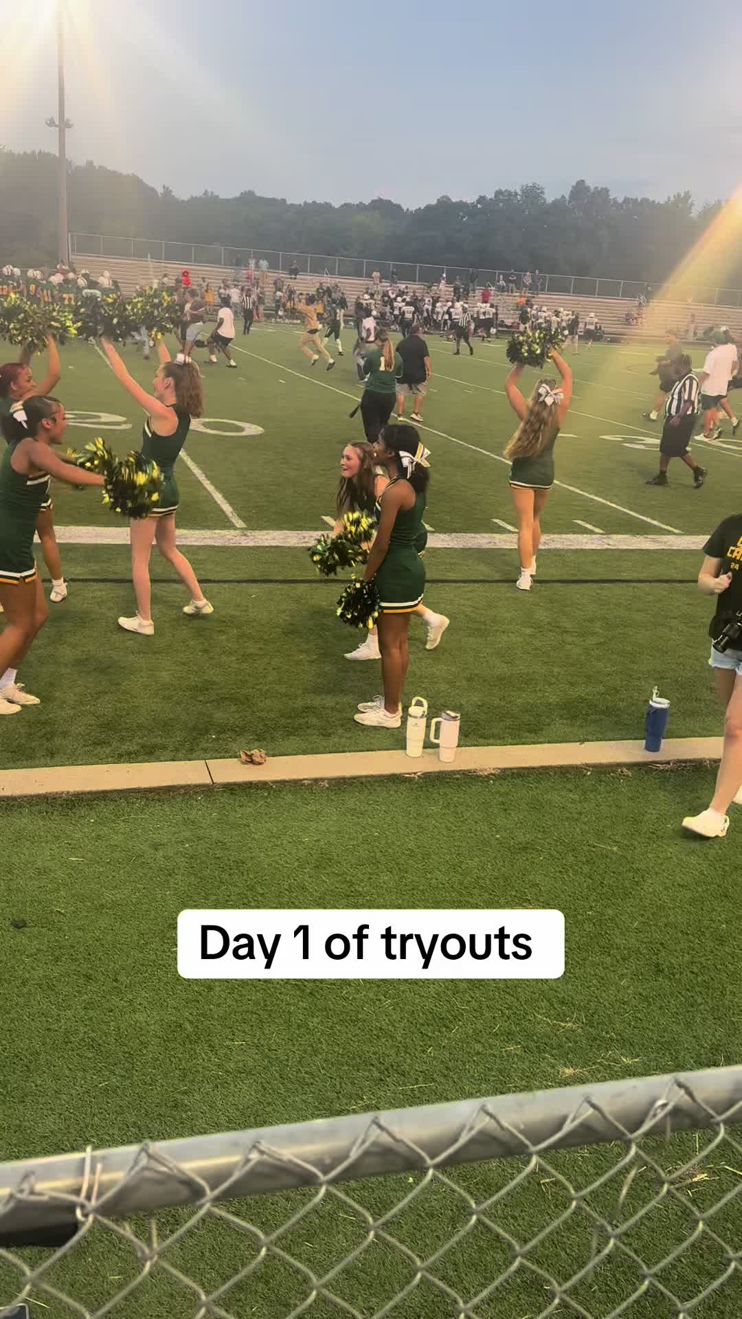 @savycheertoo