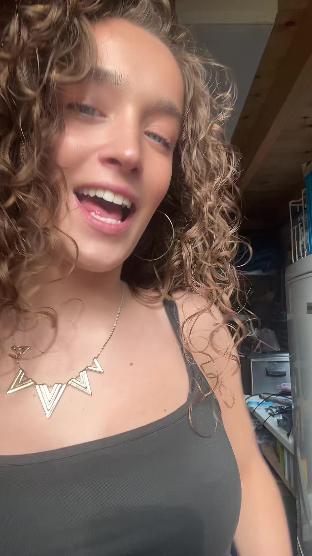 @KIKI SPAM