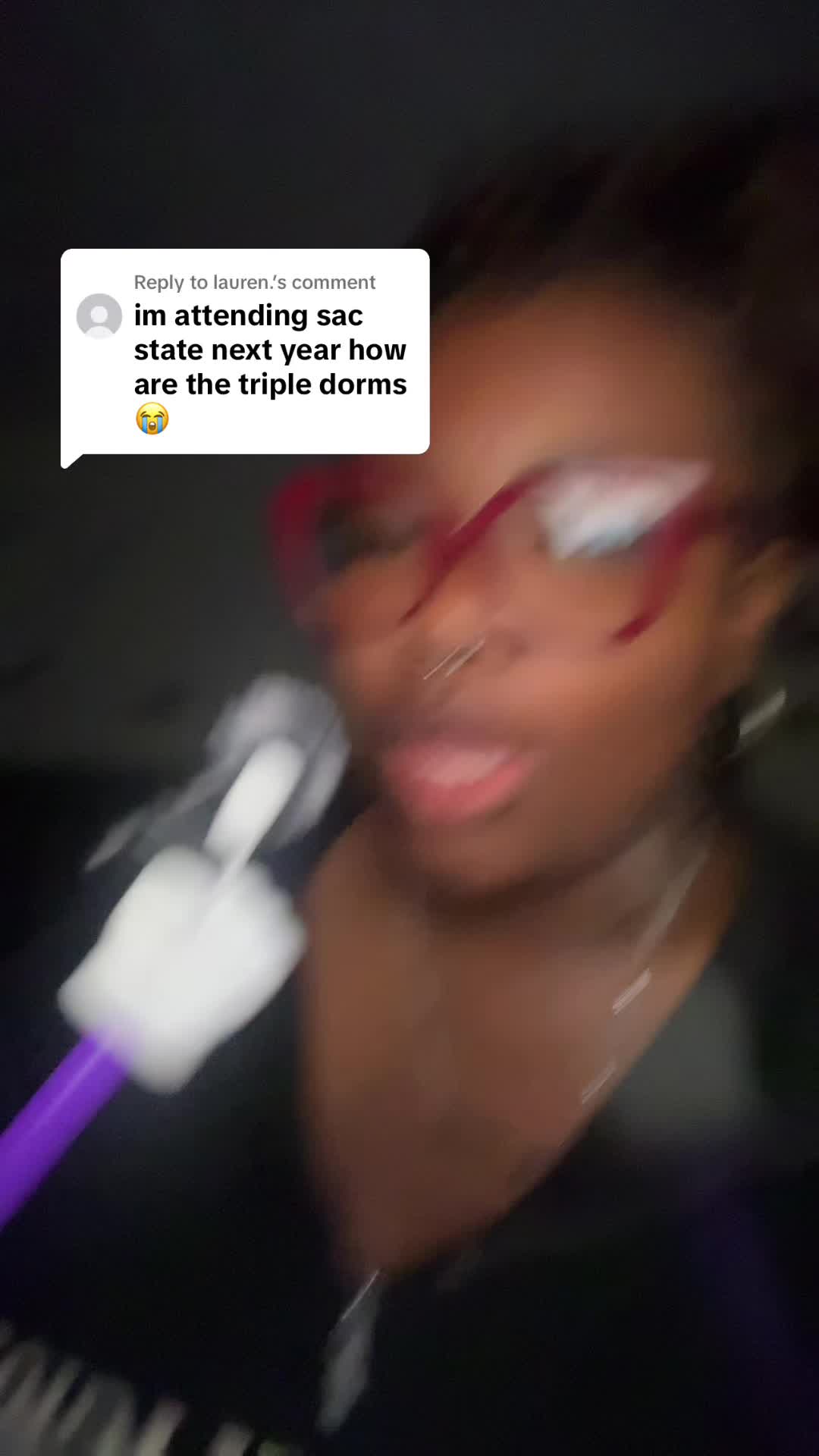@Ari🌚