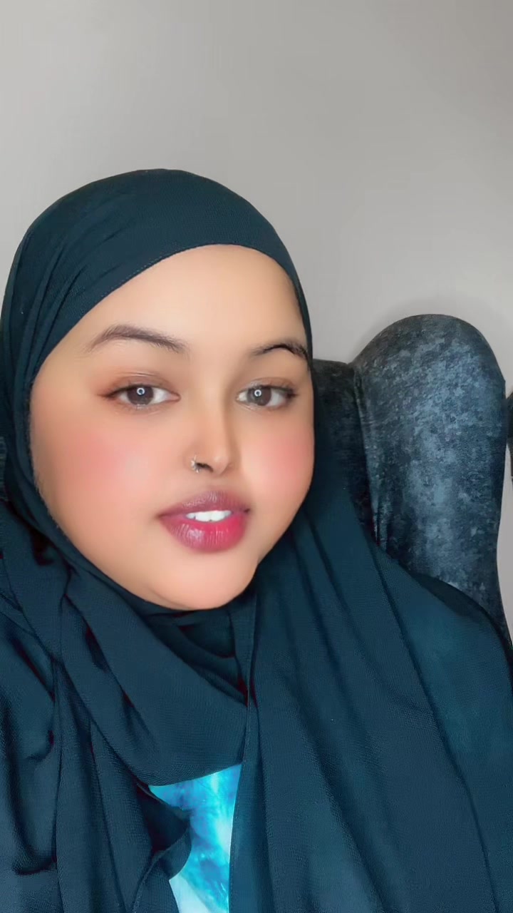 @🎀Queen Iftizam🎀🥀