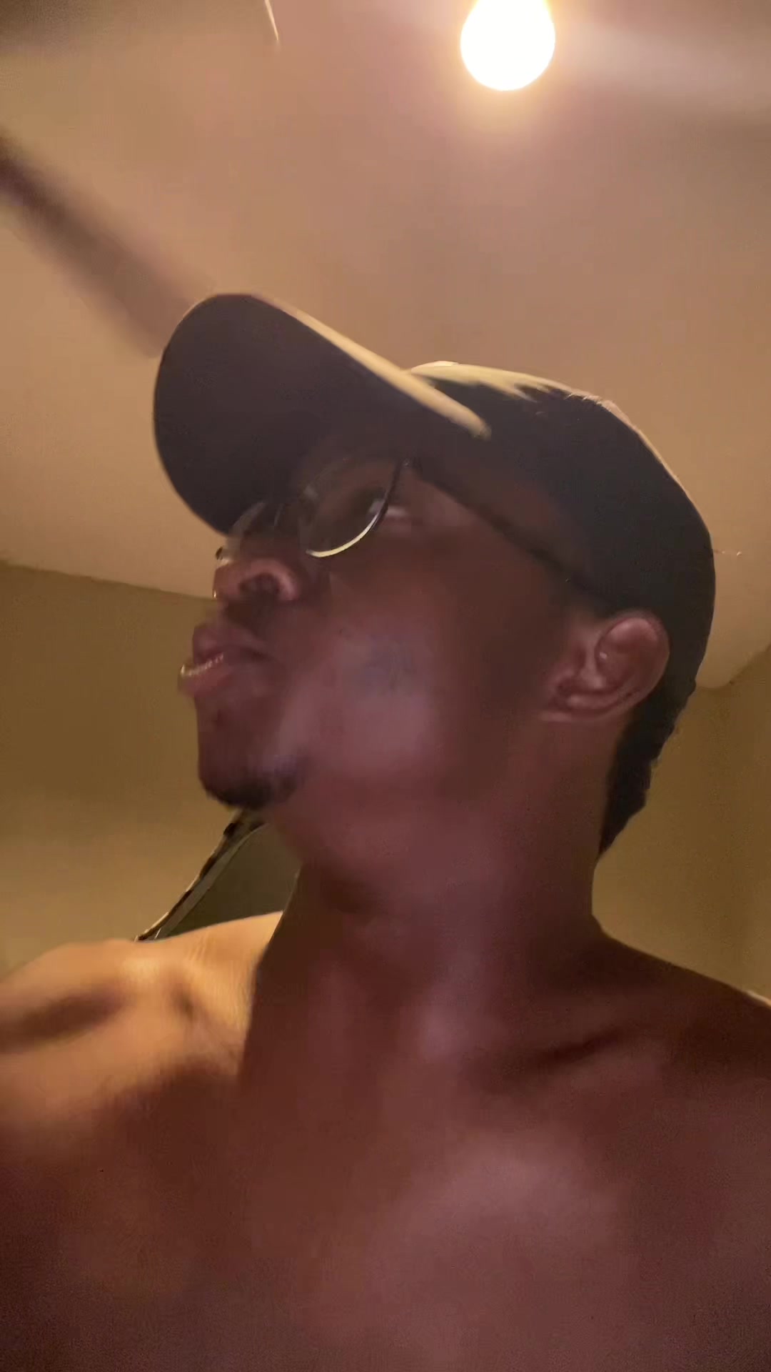 @Amari