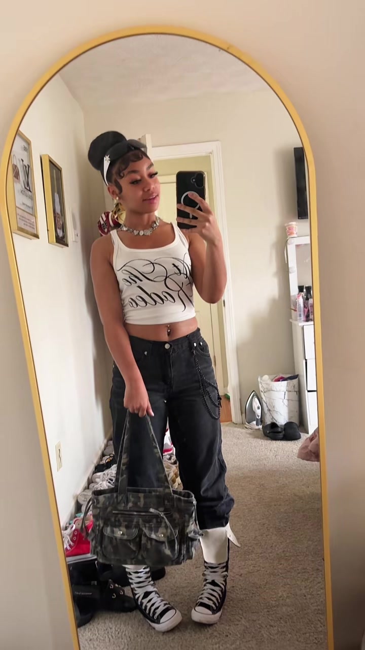 @somelonelygirl101