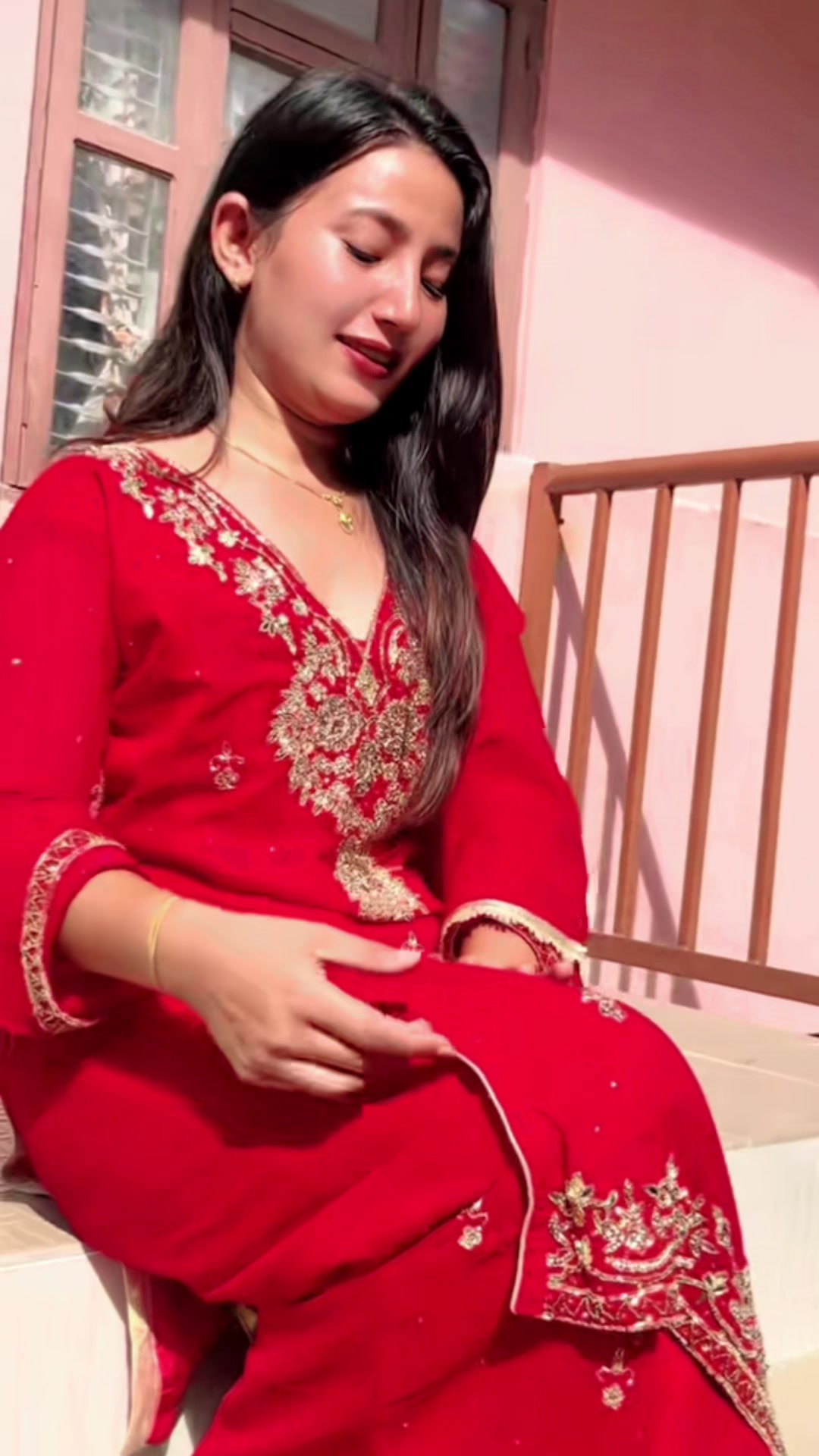 @Roshani Collection